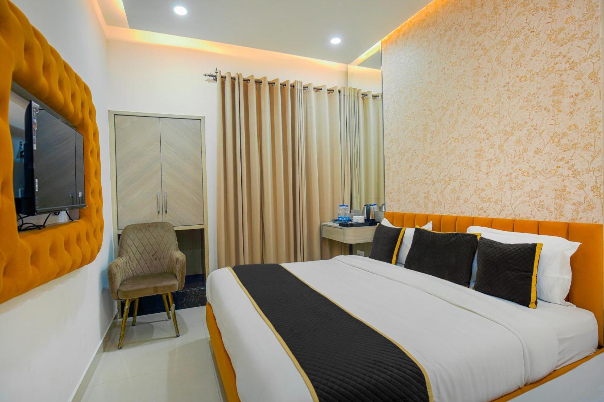 Hotel Golden Stay Amritsar Luaran gambar